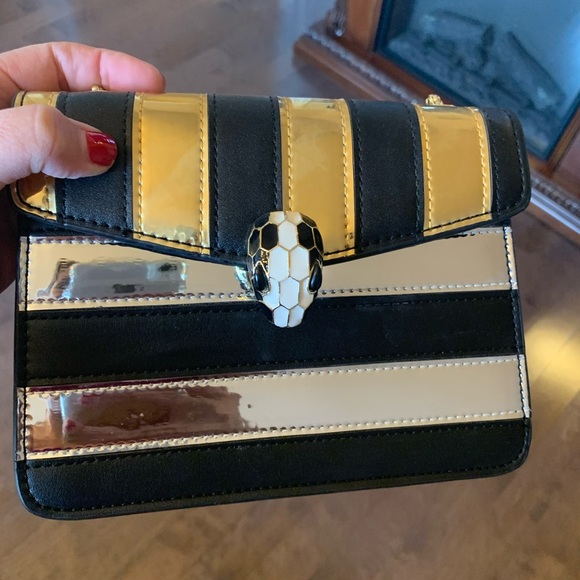 Very nice purse - Picture 1 of 5